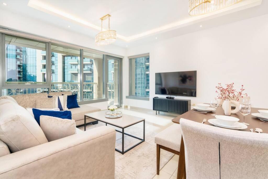 New! Luxury 3Bedroom With Spectacular Burj Views Downtown Dubaj Exteriér fotografie